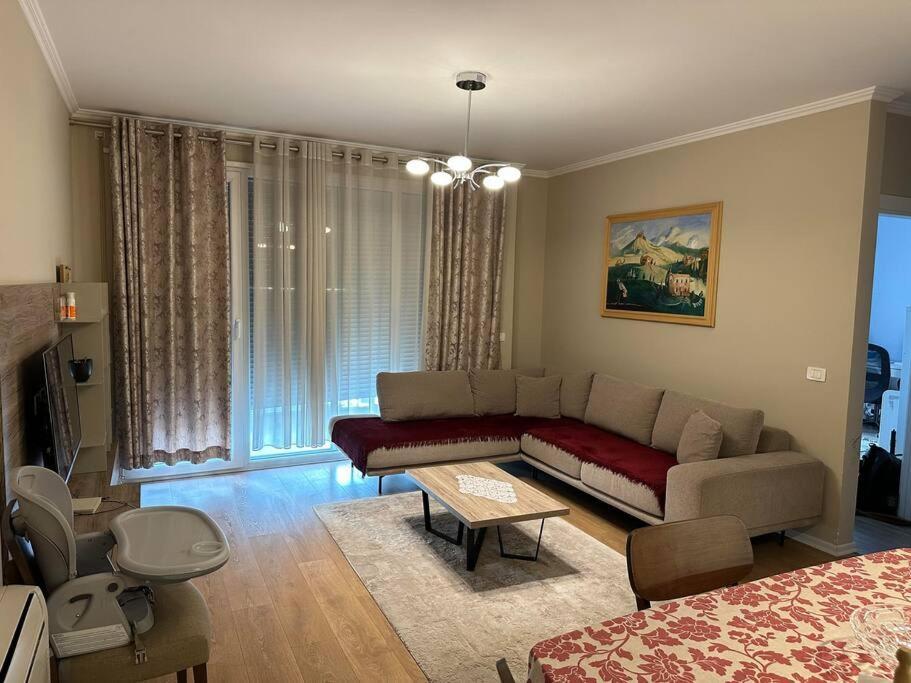 Family Friendly 2 Bedroom Apartment Eden Gardens Tirana City Center Экстерьер фото